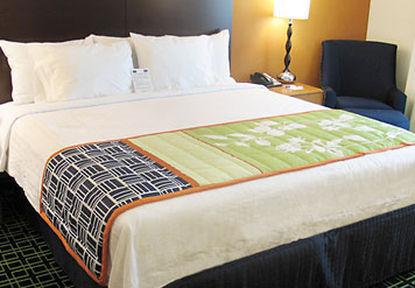 Fairfield Inn & Suites Des Moines Airport Номер фото